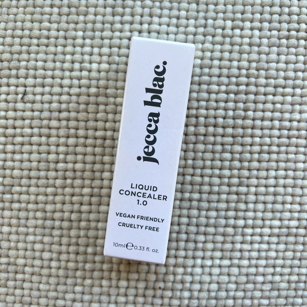 Jecca Blac Liquid Concealer